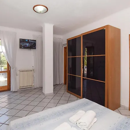 Casa vacanze Lovely In Forio Dischia Forio di Ischia
